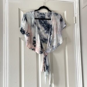 OLIVACEOUS Boho Tie Dye Tie Up Flowy Cropped Top Size Medium